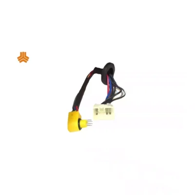 سوکت پمپ بنزین ۴ فیش زرد پراید